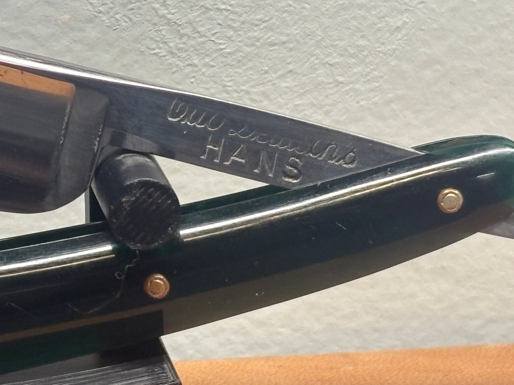 Otto Deutsch’s “Hans” Straight Razor