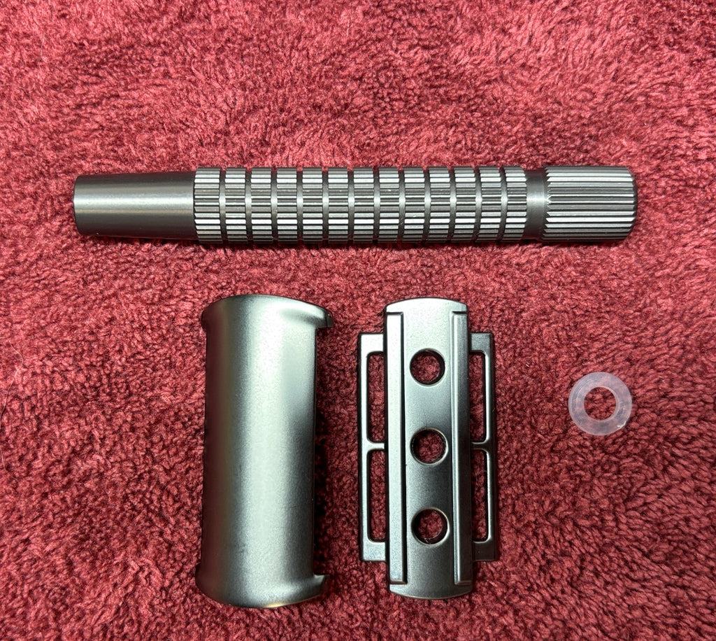 ACR1 - Double Edge Safety Razor