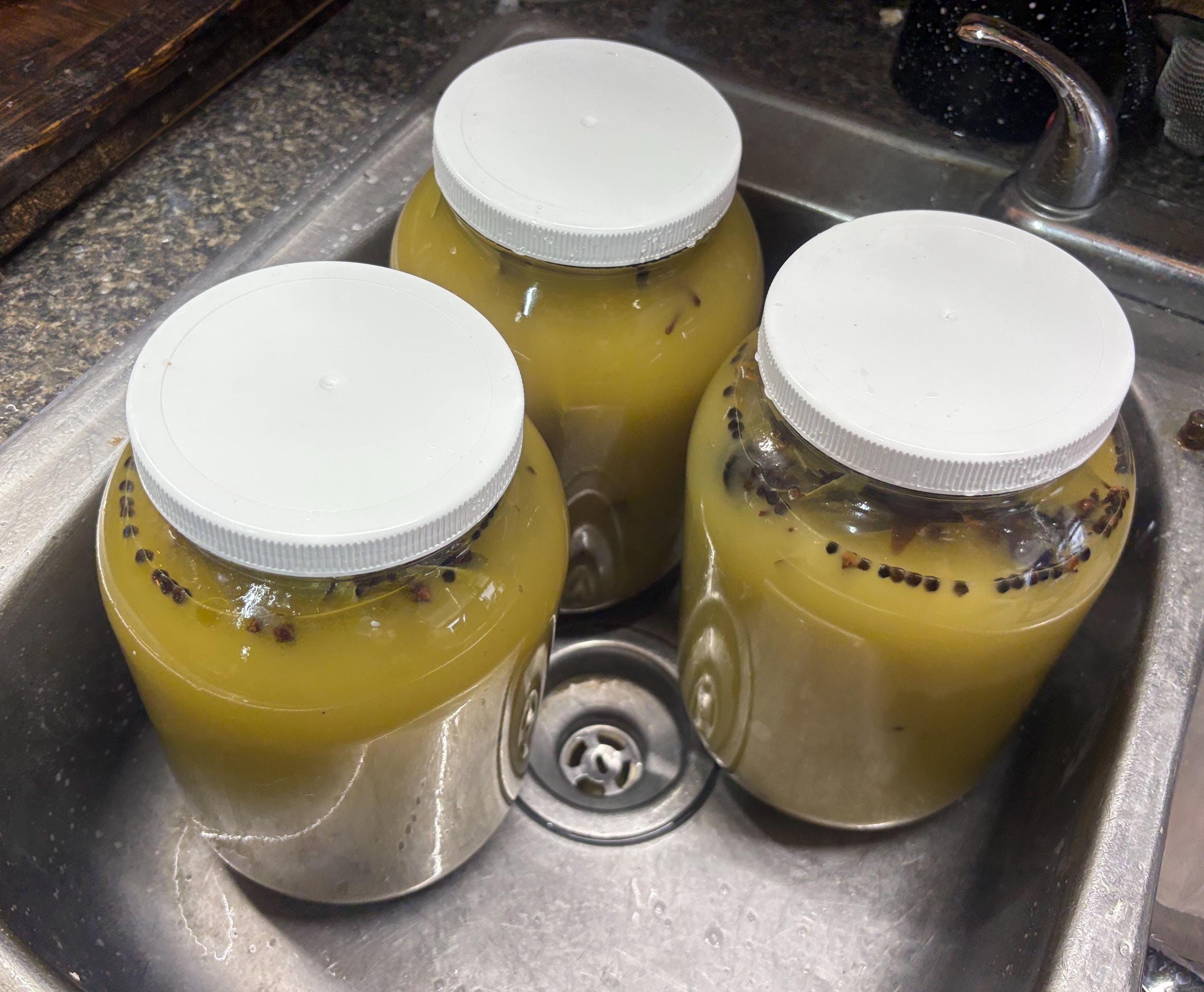 Contraband Bay Rum – After Sauce Splash 100ml / 3.38oz